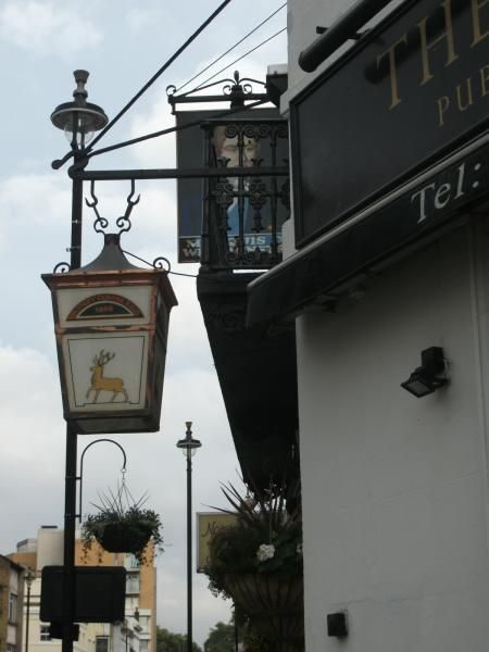 Marquis 3. (Pub, External, Sign). Published on 23-10-2013