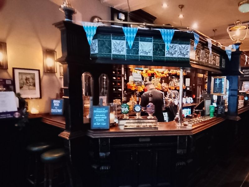 Taken Sept 2025. (Bar). Published on 24-09-2025 