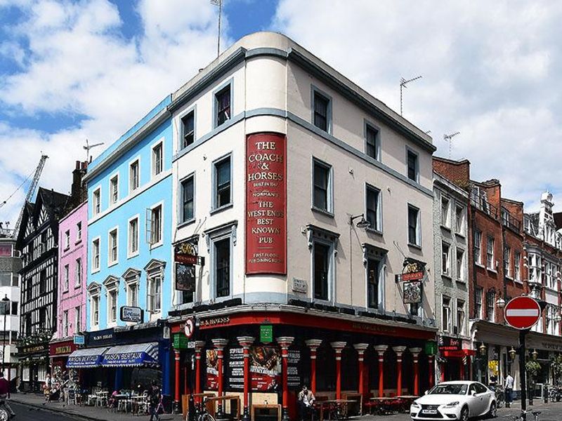 Coach & Horses June 2019 . (Pub, External). Published on 04-06-2019