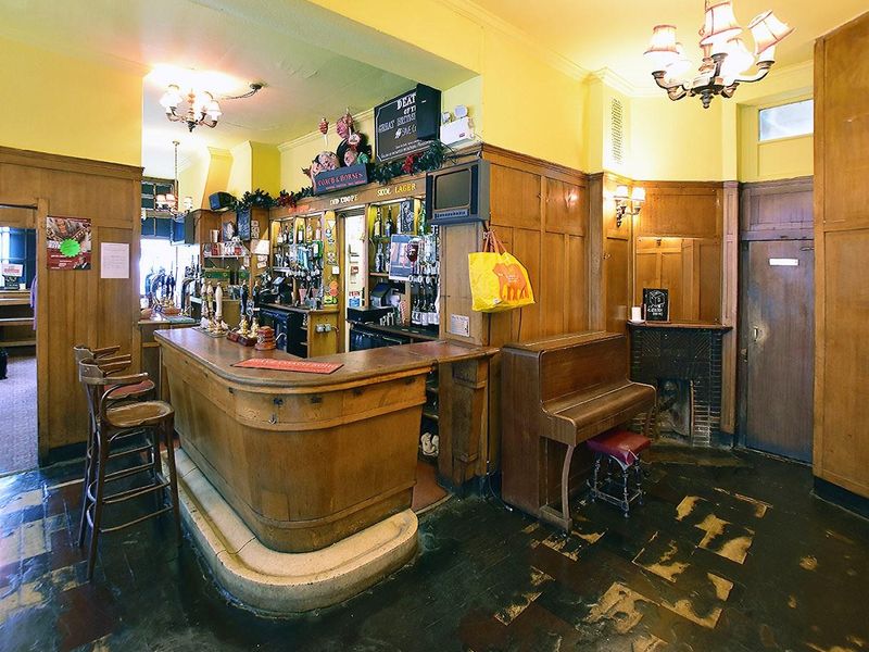 Coach & Horses interior June 2019. (Pub, Bar). Published on 04-06-2019