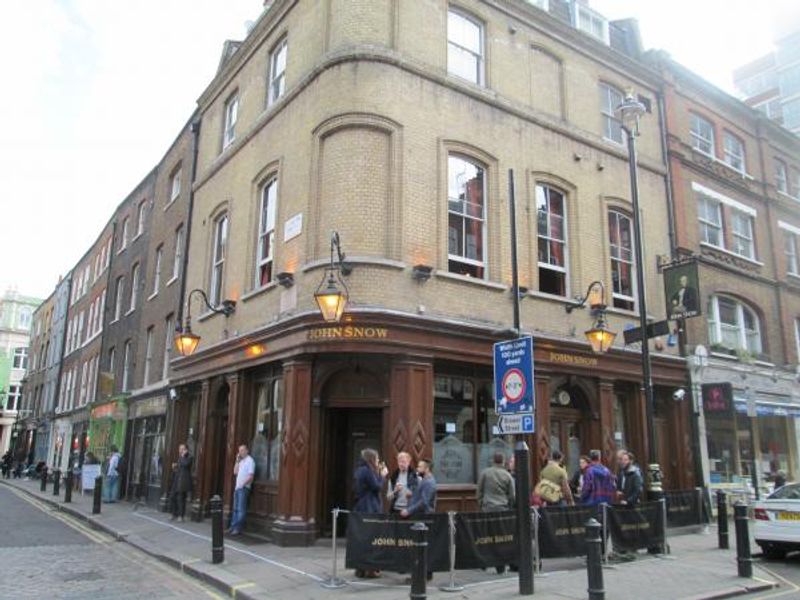Photo date: May 2013. (Pub, External). Published on 21-08-2013