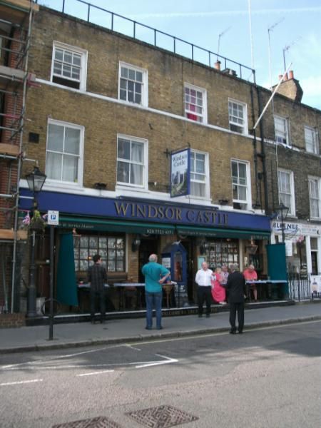 Windsor Castle Last Day 01 Aug 16 2016. (Pub). Published on 17-08-2016
