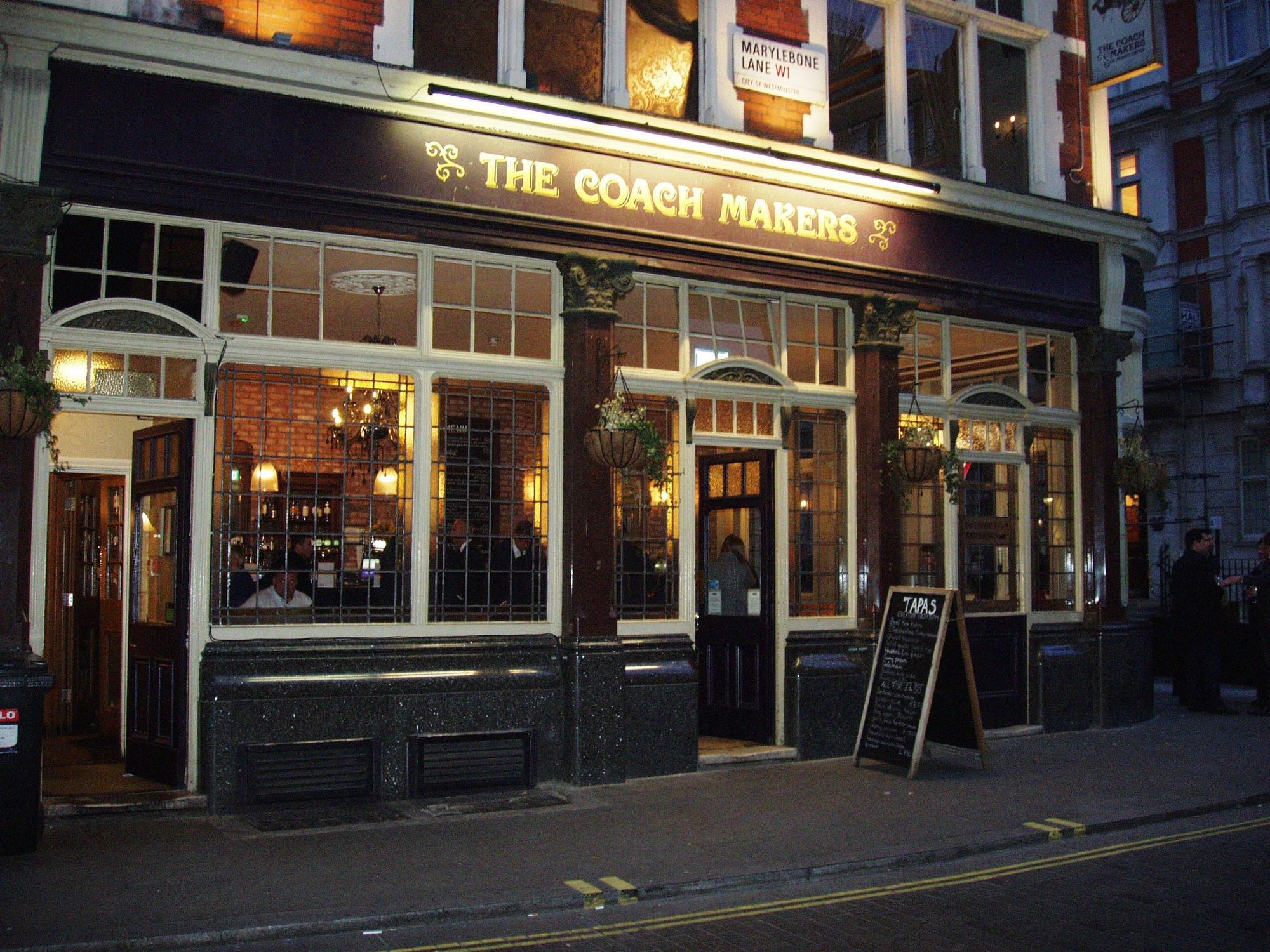 Coach Makers W1 night May 2017. (Pub, External). Published on 14-05-2017