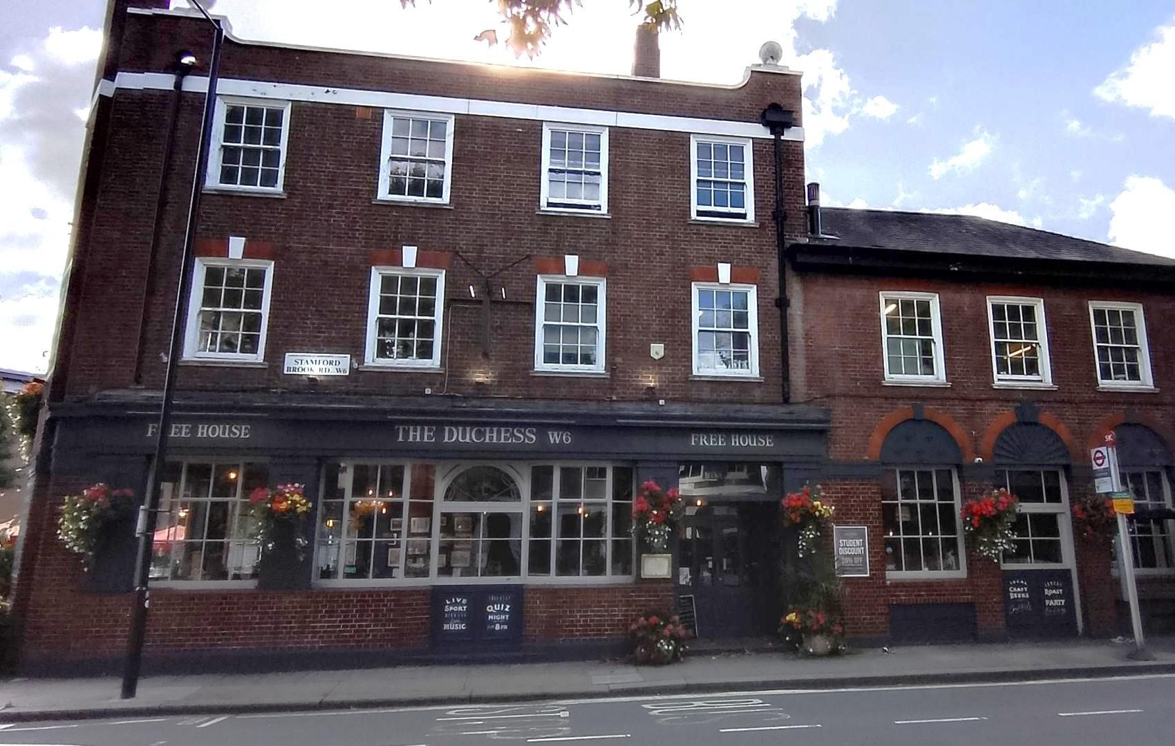Duchess north side. (Pub, External). Published on 15-07-2026