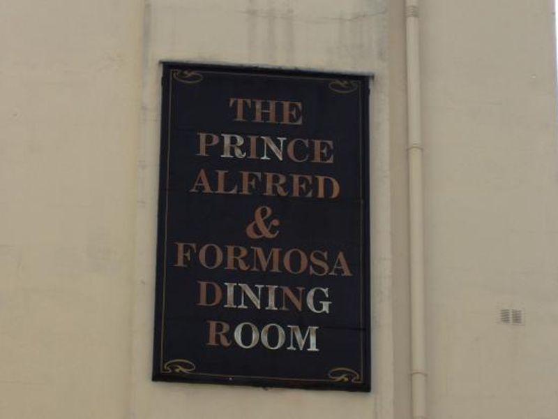 Maida Vale, Prince Alfred sign. (Pub, External, Sign). Published on 06-08-2013