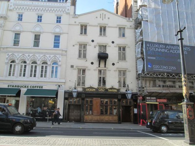 Photo date: May 2013. (Pub, External). Published on 28-07-2013 
