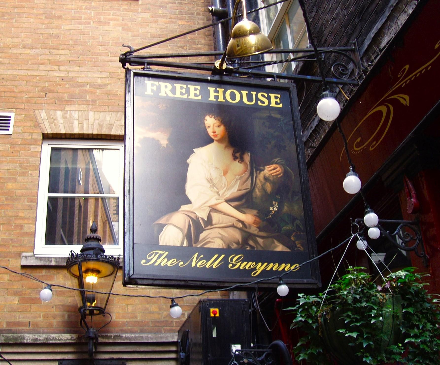Nell Gwynne-2 June 2022. (Pub, External, Sign). Published on 26-06-2022