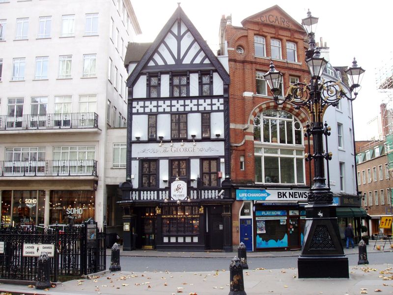 George WC2-1 Oct 2017. (Pub, External, Key). Published on 29-10-2017