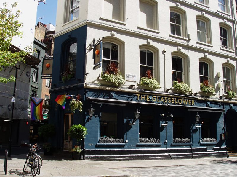 Glassblower-1 June 2022. (Pub, Key). Published on 26-06-2022
