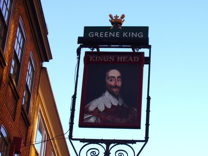 Kings Head W2-2 Feb 2025. (Pub, External, Sign). Published on 02-02-2025