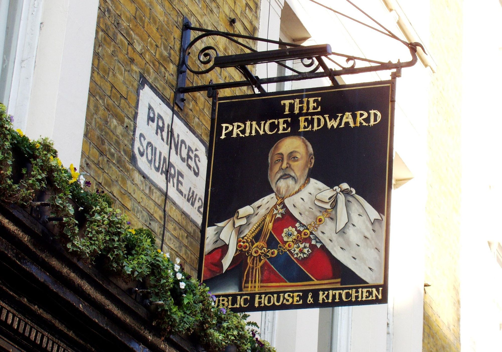 Prine Edward W2-sign Feb 2019. (Pub, External, Sign). Published on 25-02-2019