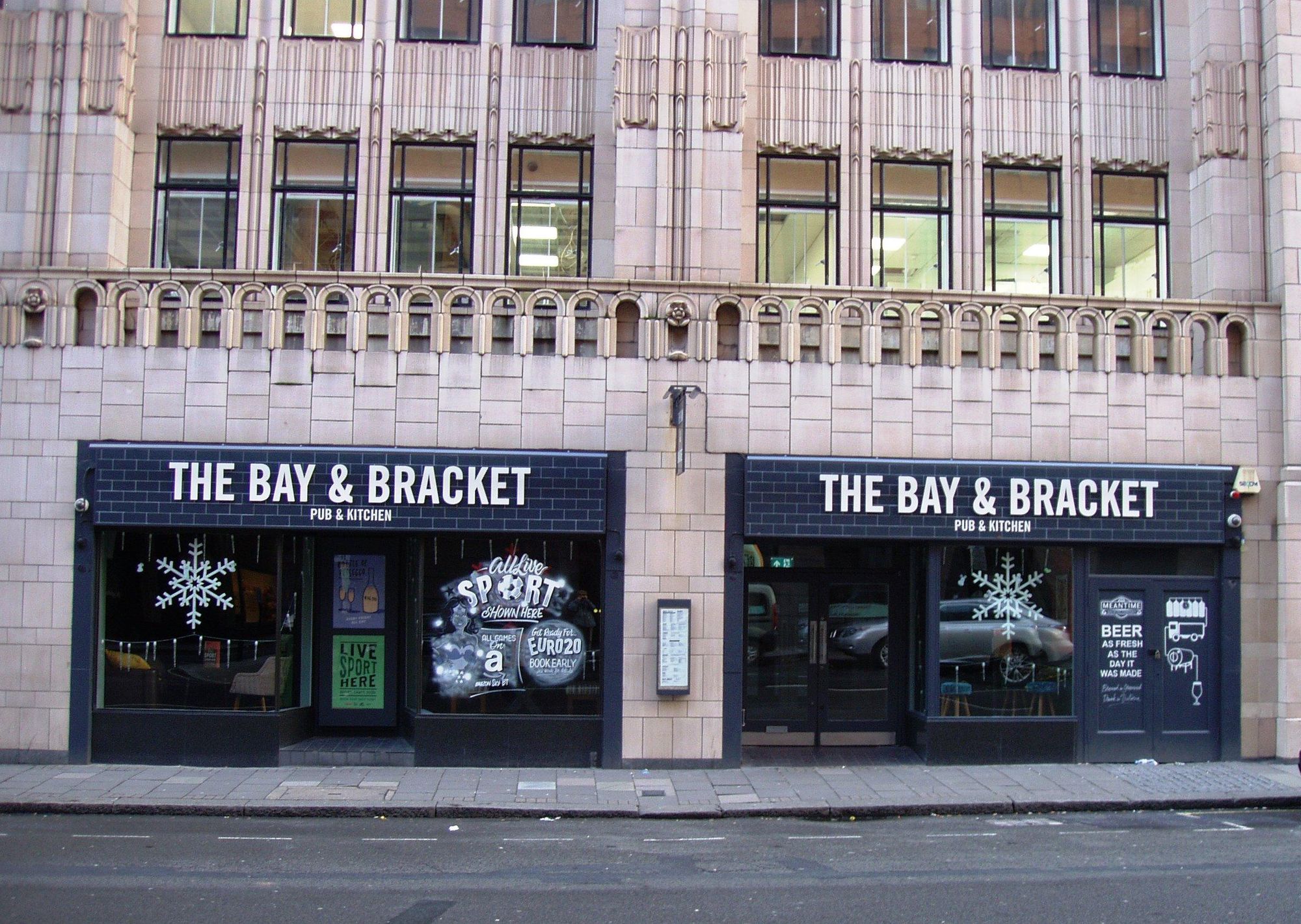 Bay & Bracket SW1-1 Dec 2019. (Pub, External, Key). Published on 08-12-2019