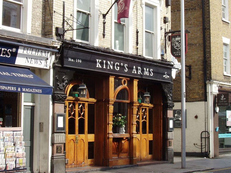 Kings Arms-2 SW10 April 2017. (Pub, External). Published on 30-04-2017 