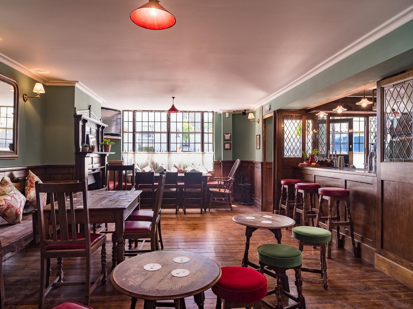 Fox & Pheasant  - Jun'18. (Pub, Bar). Published on 09-07-2018