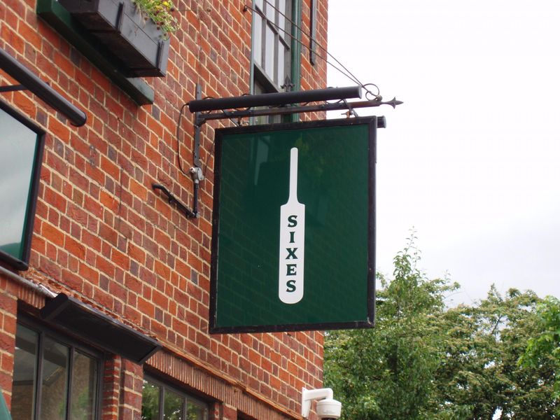Sixes SW6-4 July 2021. (Pub, External, Sign). Published on 30-06-2021