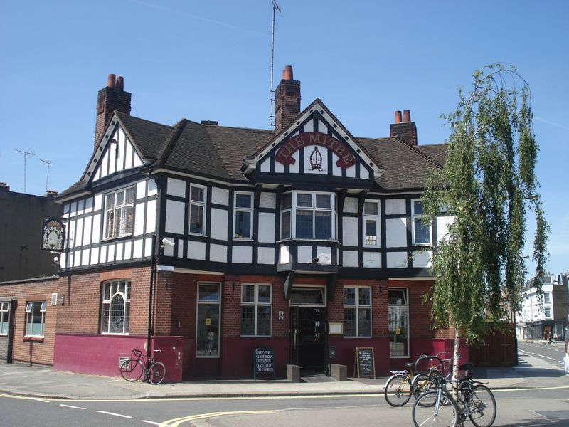 Mitre SW6. (Pub, External, Key). Published on 19-08-2014