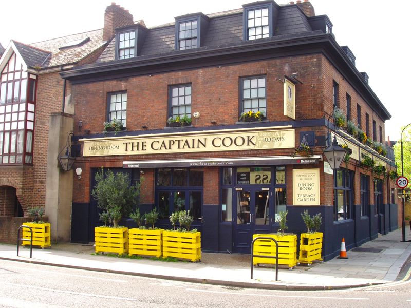 Captain Cook SW6 April 2023. (Pub, External, Key). Published on 30-04-2023