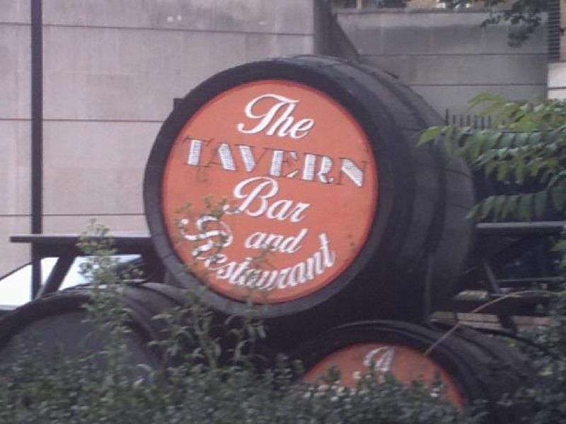 (Pub, Sign). Published on 08-10-2013