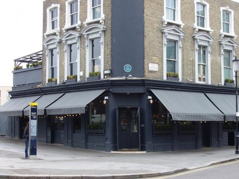 West 36. (Pub, External, Key). Published on 04-05-2015