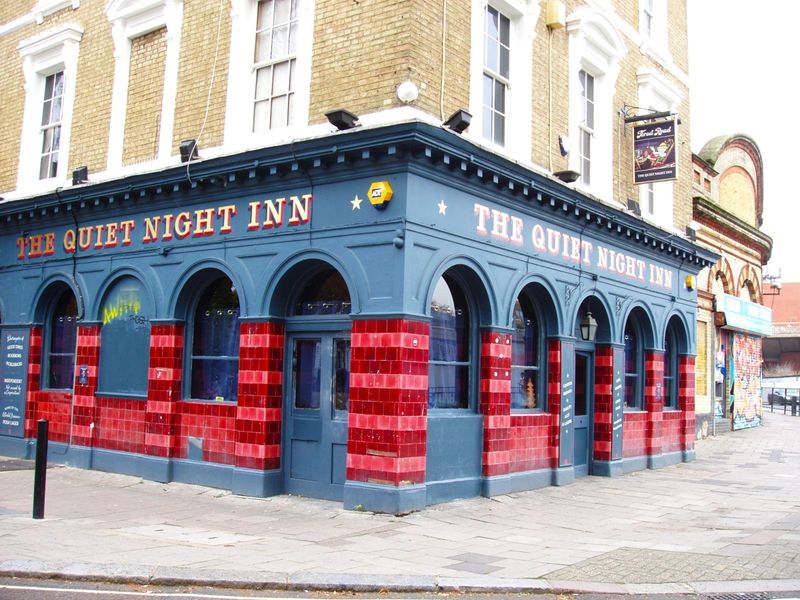 Quiet Night Inn Nov 2022. (Pub, External, Key). Published on 13-11-2022