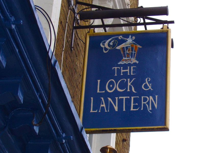 Lock & Lantern-3 Nov 2025. (Pub, External, Sign). Published on 03-11-2025 