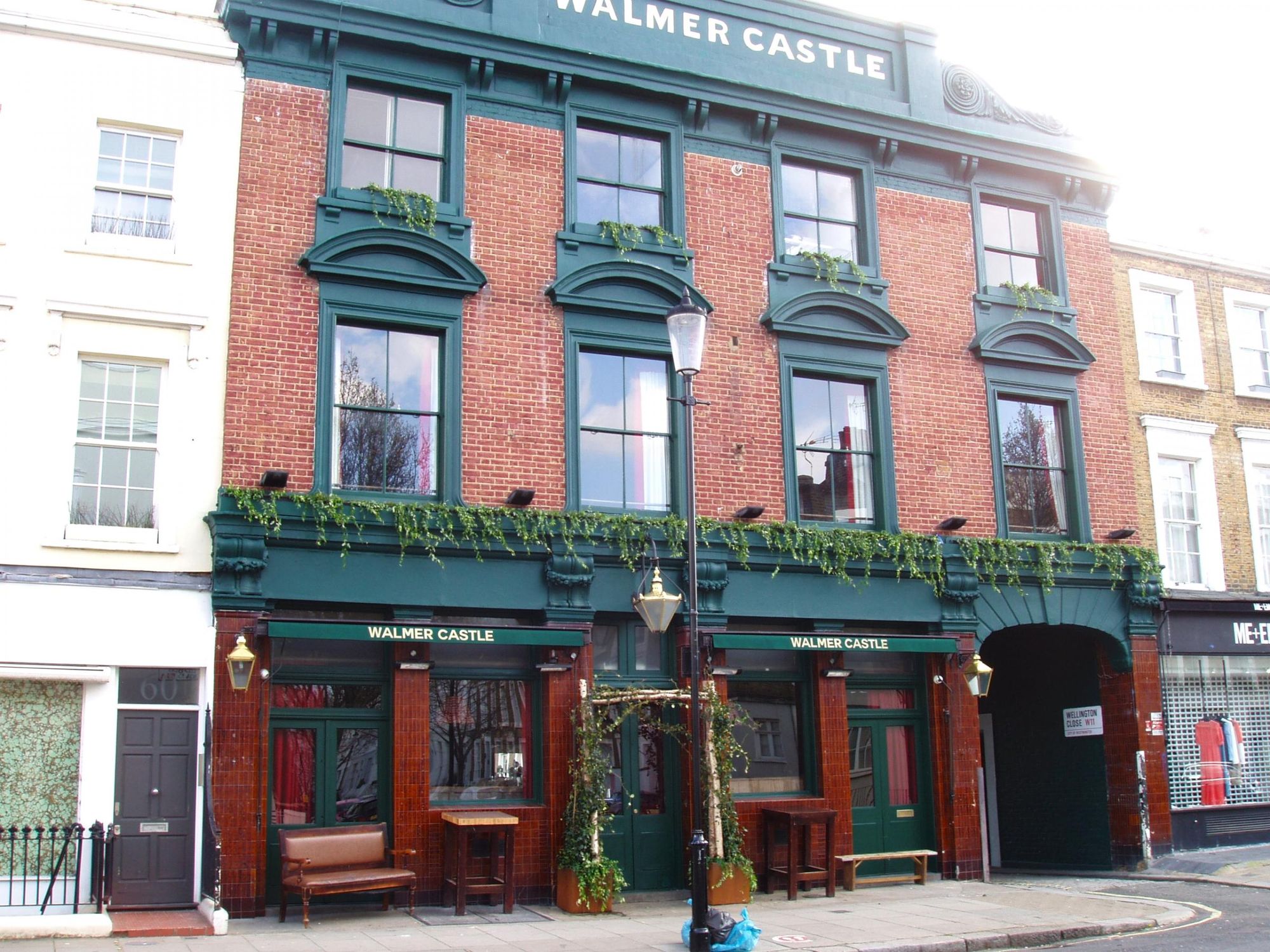 Walmer Castle-1 Mar 2022. (Pub, External, Key). Published on 20-03-2022