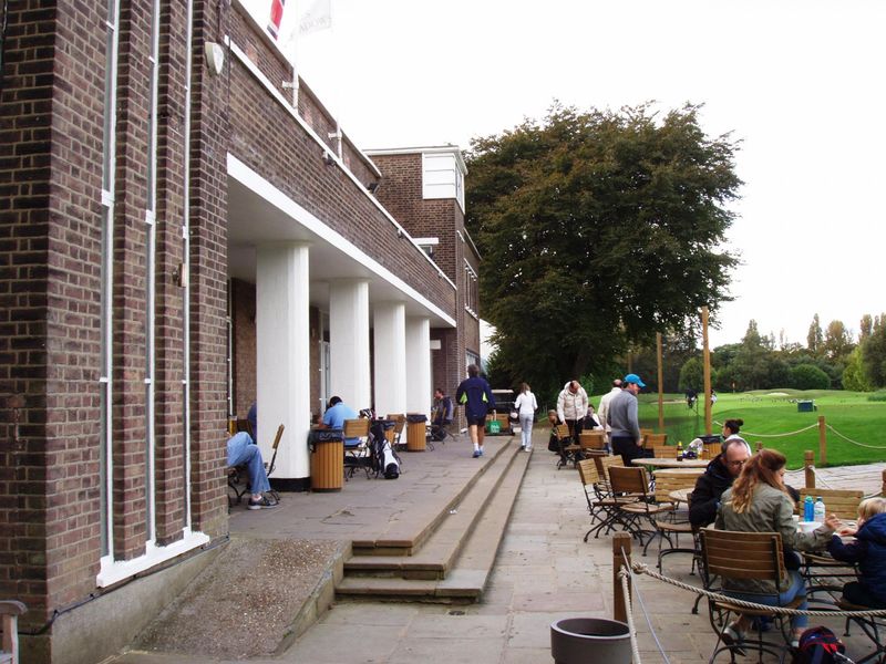 Dukes Meadows cafe bar Oct 2016-2. (Pub, External). Published on 09-10-2016 