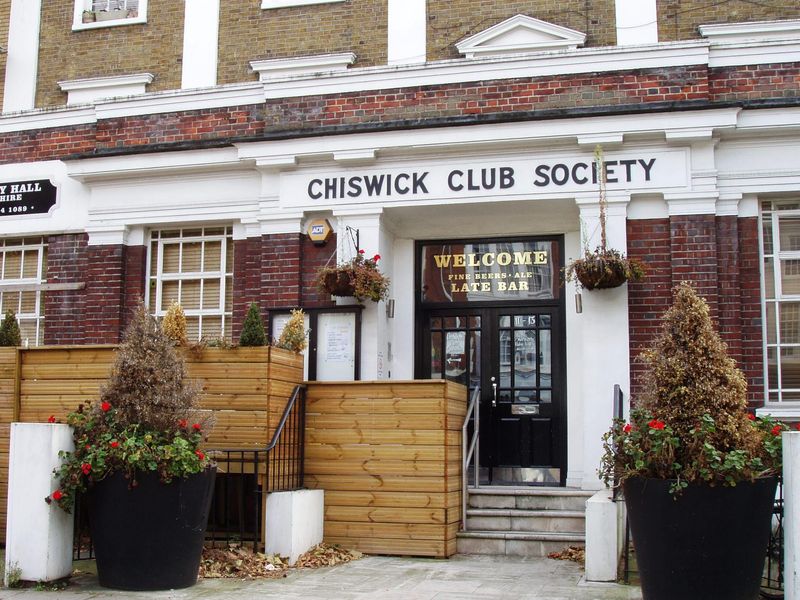 Chiswick Club Society Oct 2016. (Pub, External, Key). Published on 08-10-2016