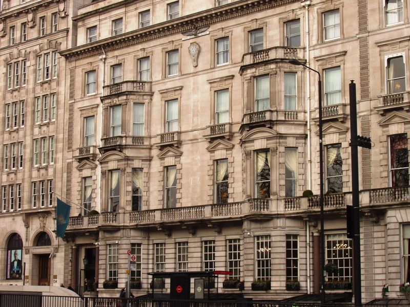 RAF Club W1-1 Feb 2017. (Pub, External, Key). Published on 06-02-2017