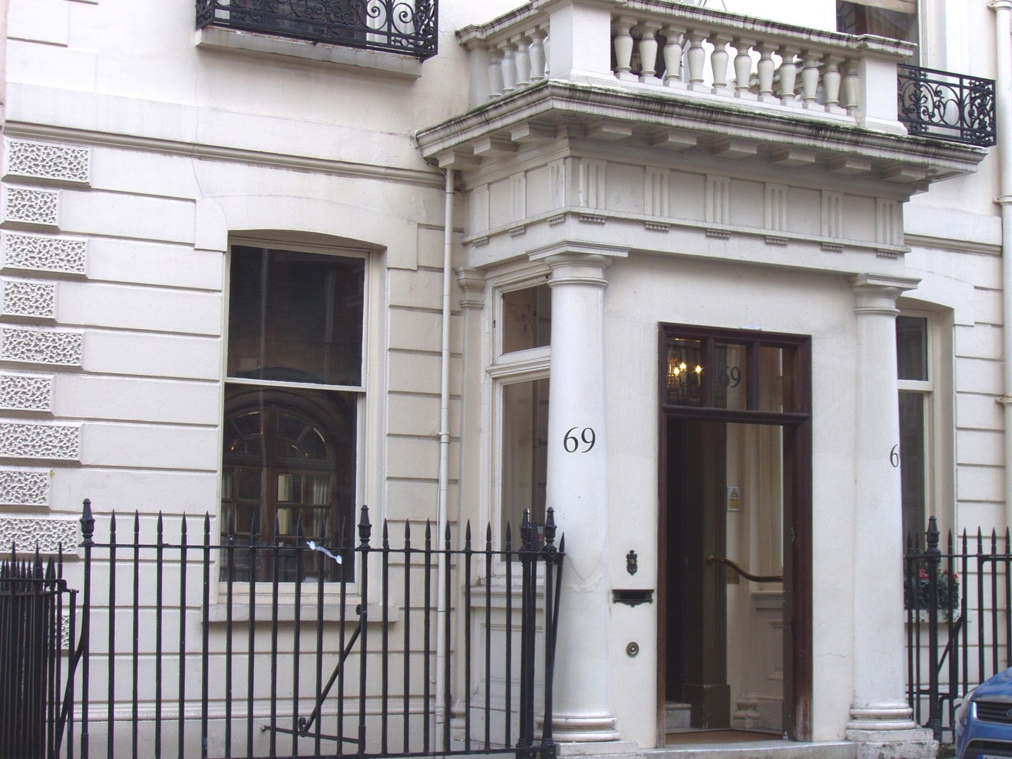 Savile Club W1-1 Feb 2017. (Pub, External, Key). Published on 06-02-2017