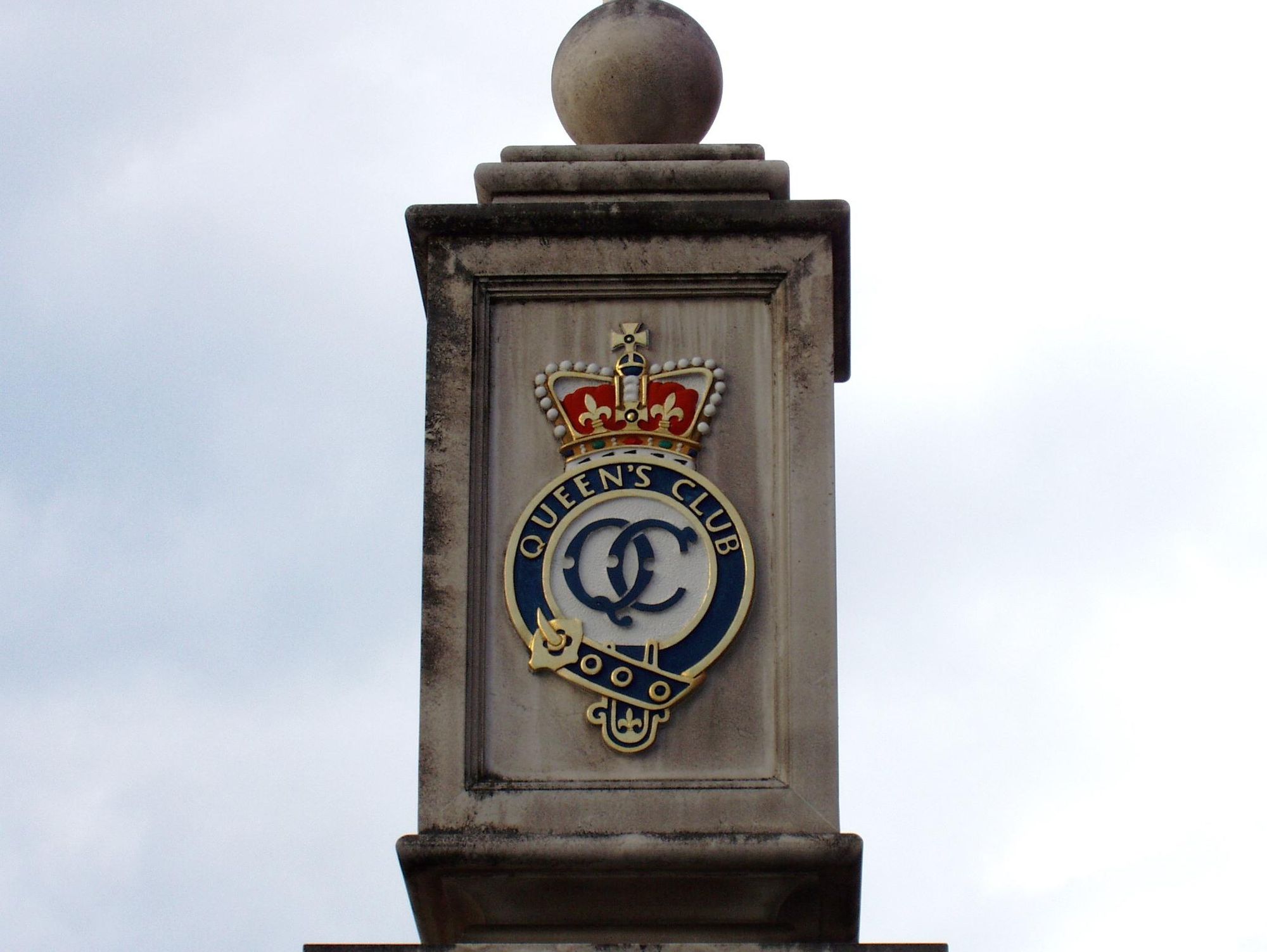 Queen's Club logo Oct 2014. (Pub, External, Sign). Published on 16-10-2016