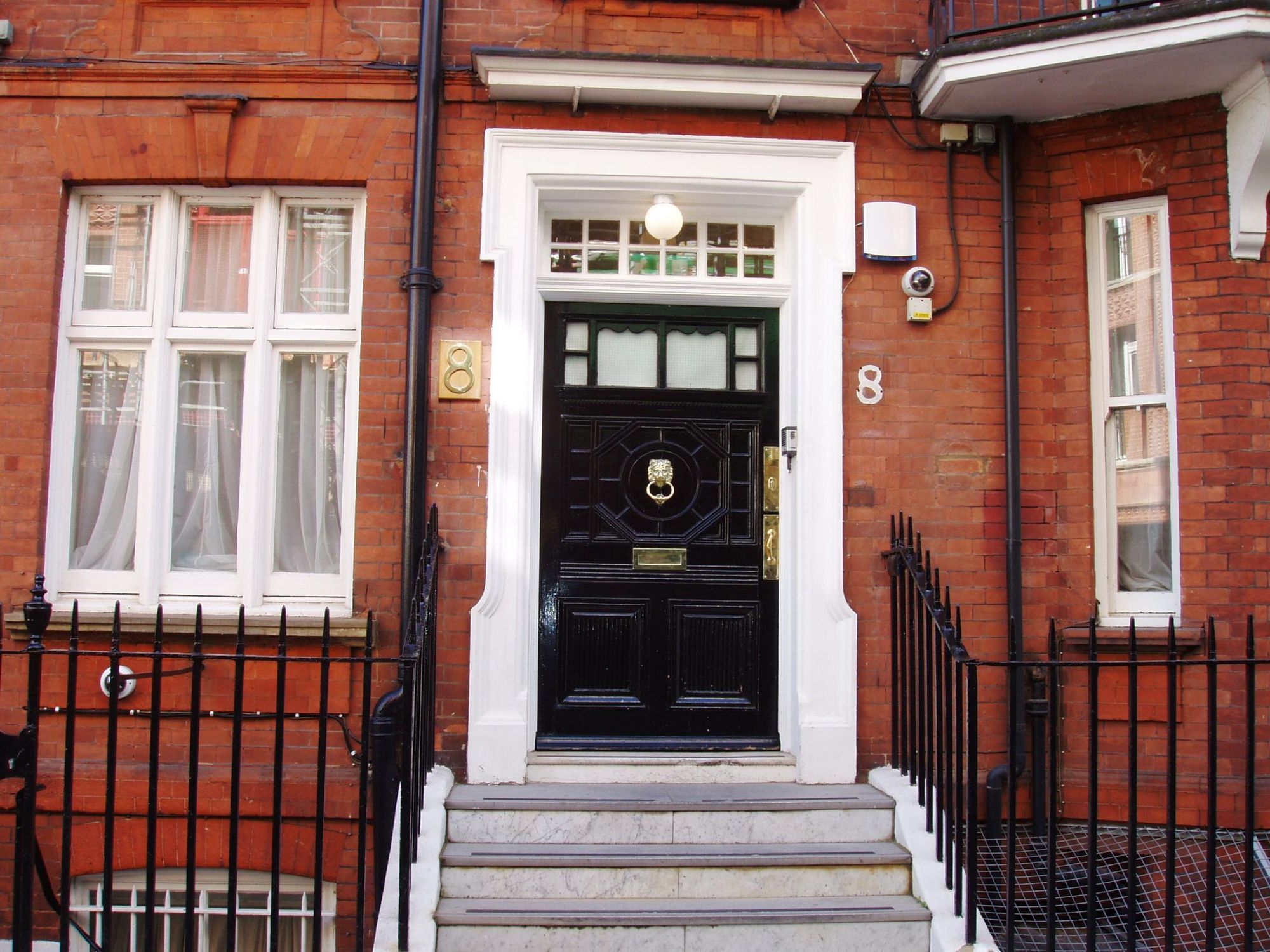 Special Forces Club SW1 June 2017. (Pub, External, Key). Published on 11-06-2017