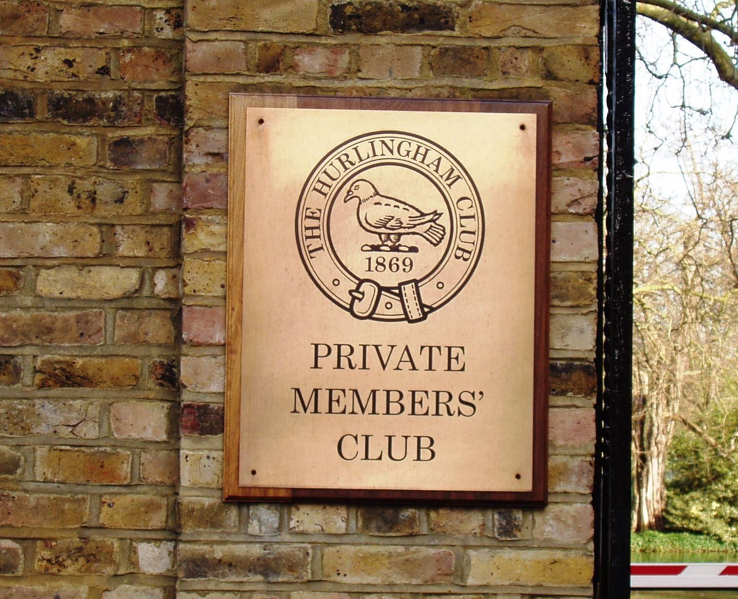 Hurlingham Club sign Mar 2017. (Pub, External, Sign). Published on 17-03-2017