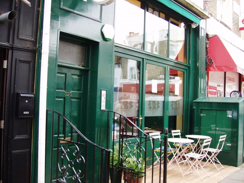 Bertie Blossoms-1 Oct 2019. (Pub, External, Key). Published on 25-10-2019