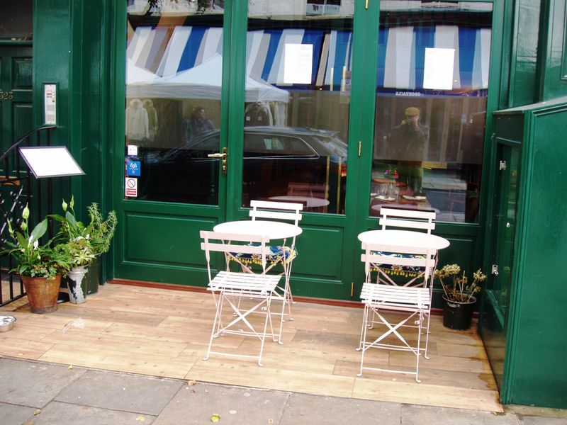 Bertie Blossoms-2 Oct 2019. (Pub, External). Published on 25-10-2019