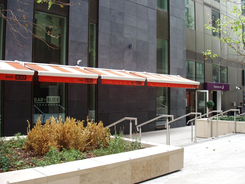 Bar & Block W2-2 Sept 2022. (Pub, External). Published on 04-09-2022 