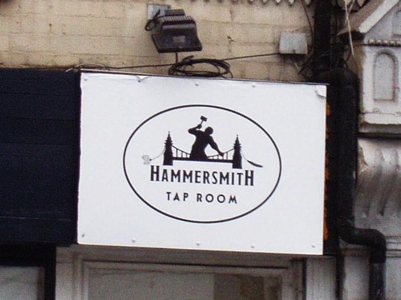 Hammersmith Tap Room sign. (Pub, External, Sign). Published on 29-10-2024