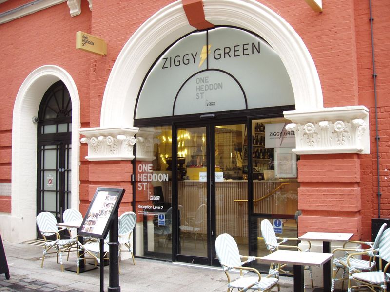 Ziggy Green. (Pub, External, Key). Published on 30-07-2022