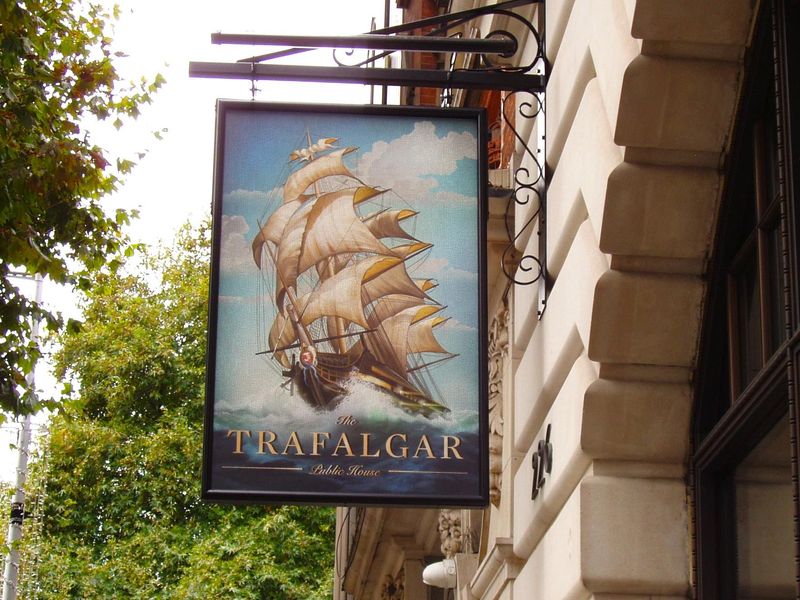 Trafalgar-1 Oct 2025. (Pub, External, Sign, Key). Published on 17-10-2025 