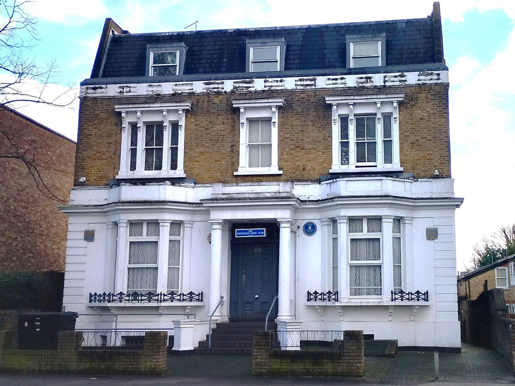 Shepheds Bush Club. (External, Key). Published on 30-01-2026