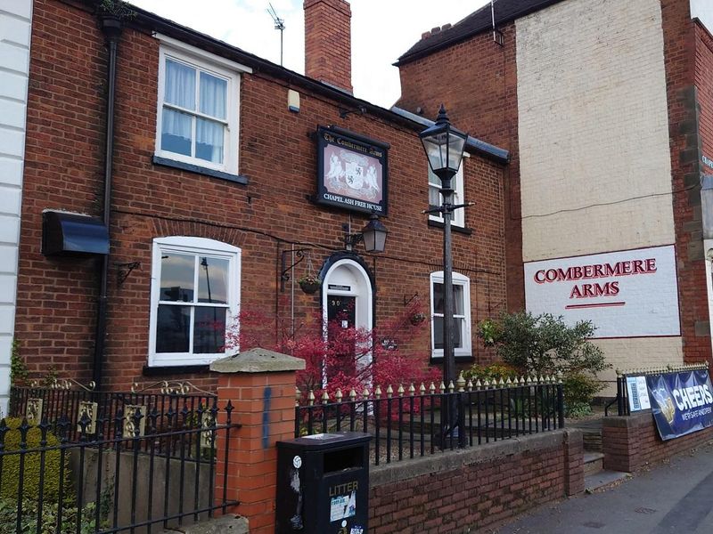 Frontage 2022. (Pub, External, Key). Published on 18-10-2022