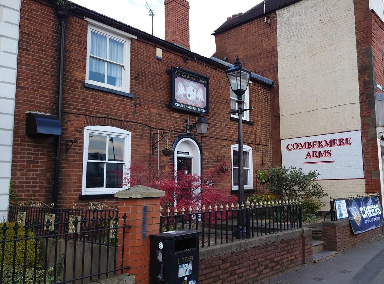 Frontage 2022. (Pub, External, Key). Published on 18-10-2022