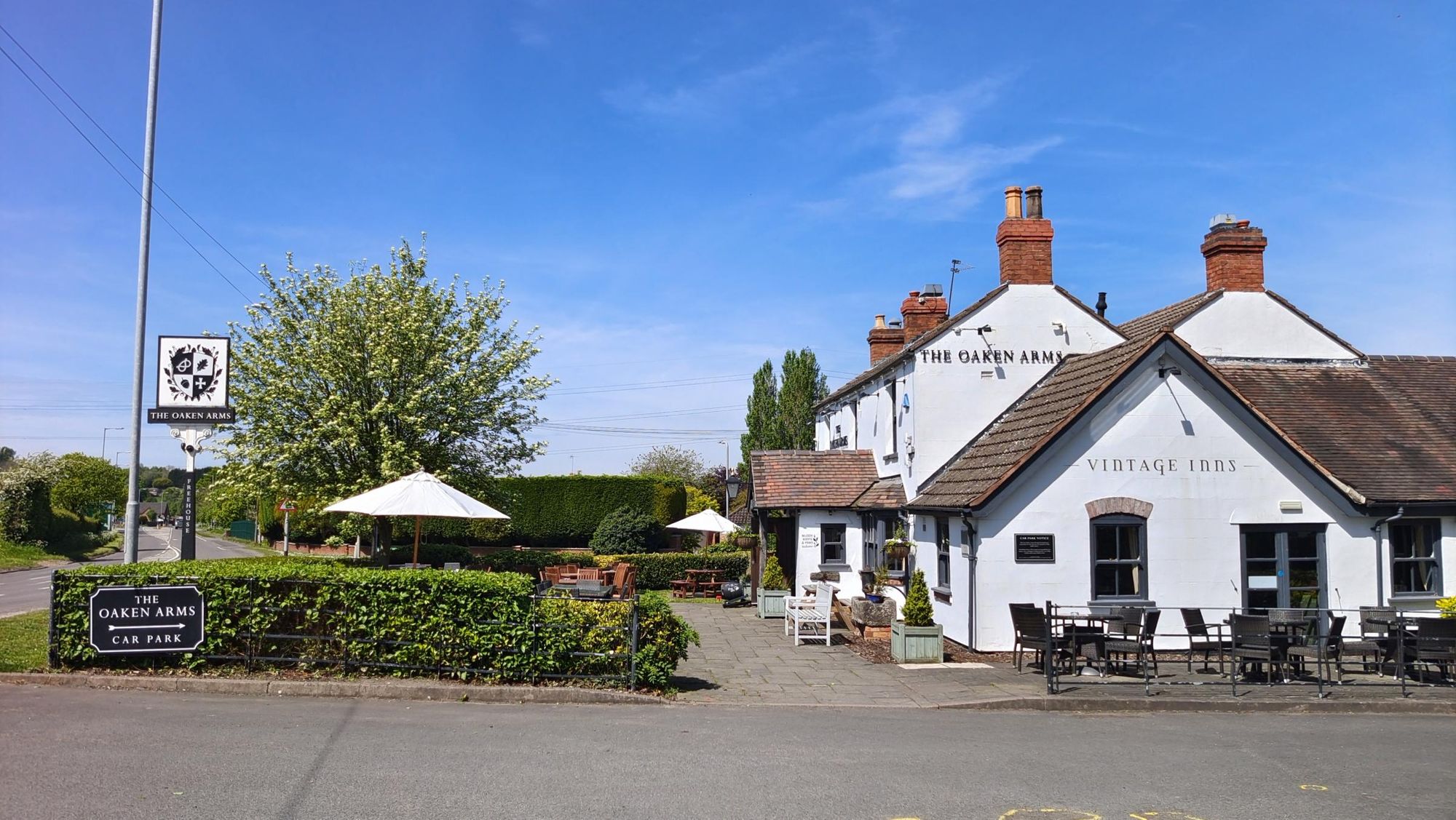 Side view from car park. (Pub, External). Published on 09-05-2024