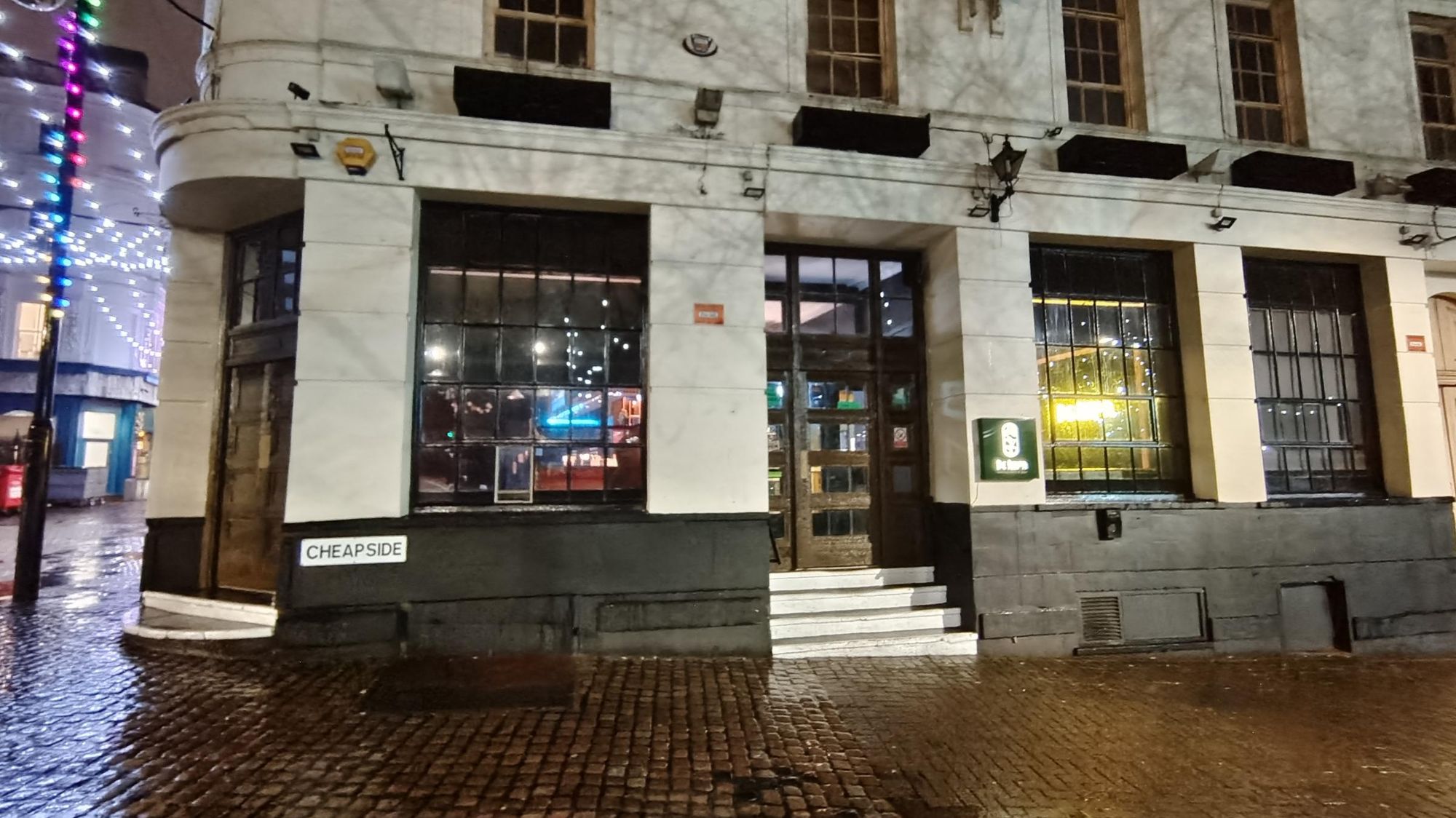 Frontage 2024. (External, Bar, Restaurant, Key). Published on 12-02-2024