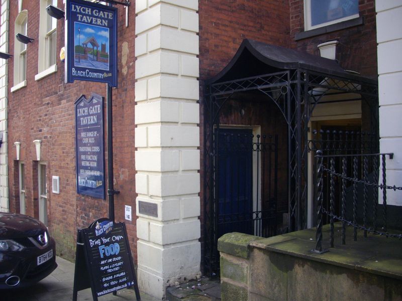 Front signage from 2017. (Pub, External, Sign). Published on 06-03-2017