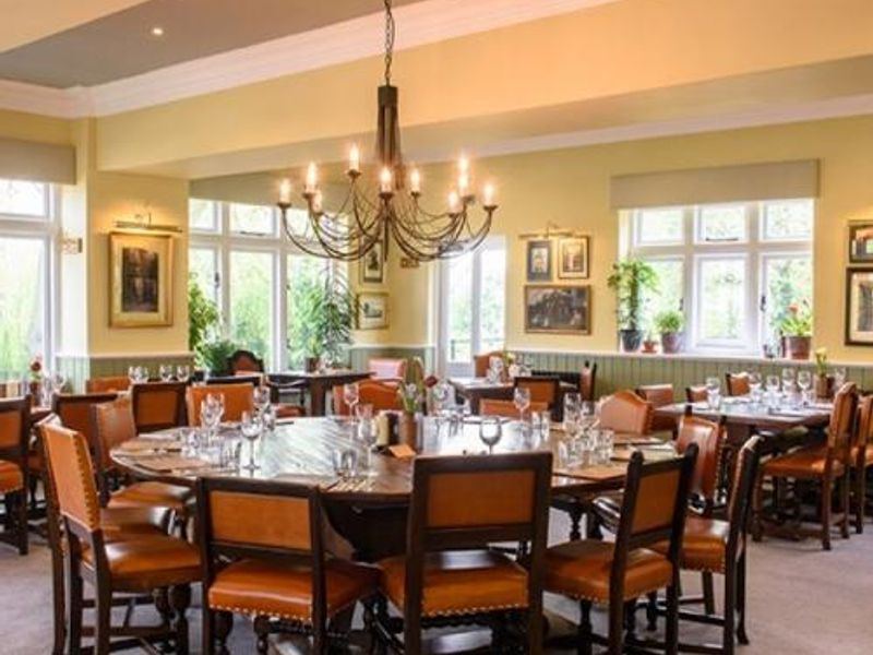(Pub, Restaurant). Published on 06-01-2018 