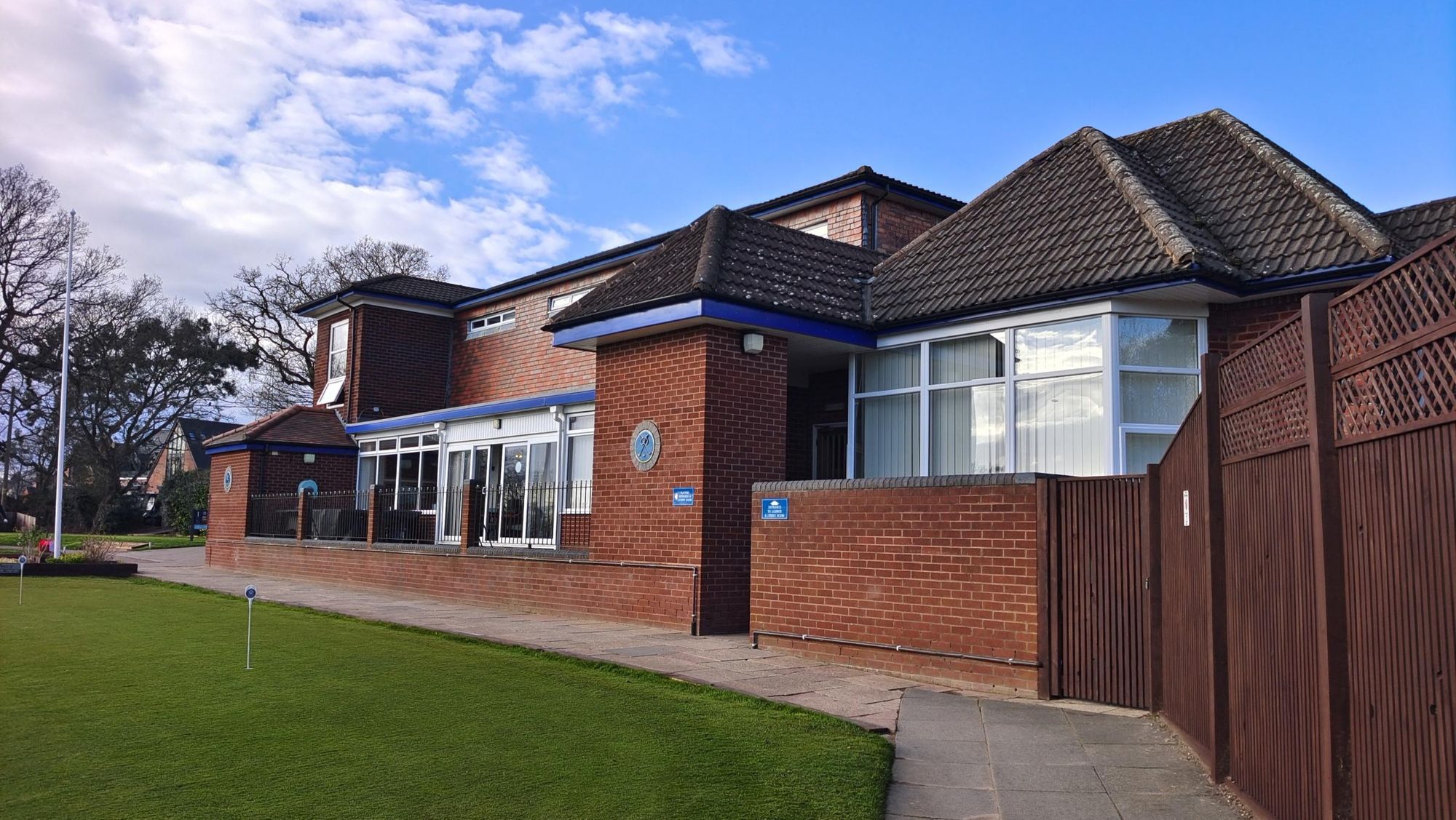 Frontage 2026. (External, Key). Published on 15-03-2026