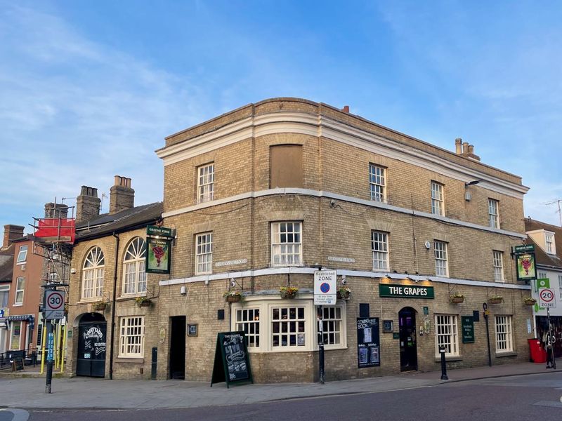 (Pub, Key). Published on 04-04-2026