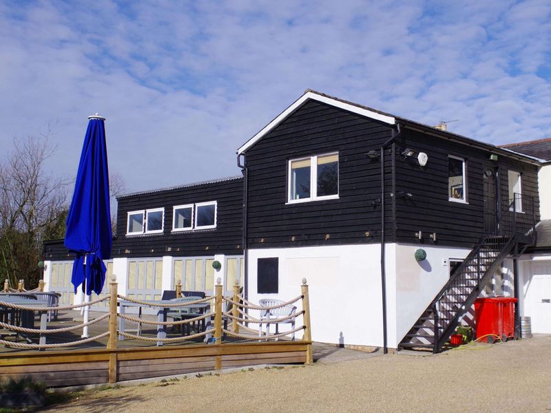(Pub, External, Garden). Published on 21-02-2018