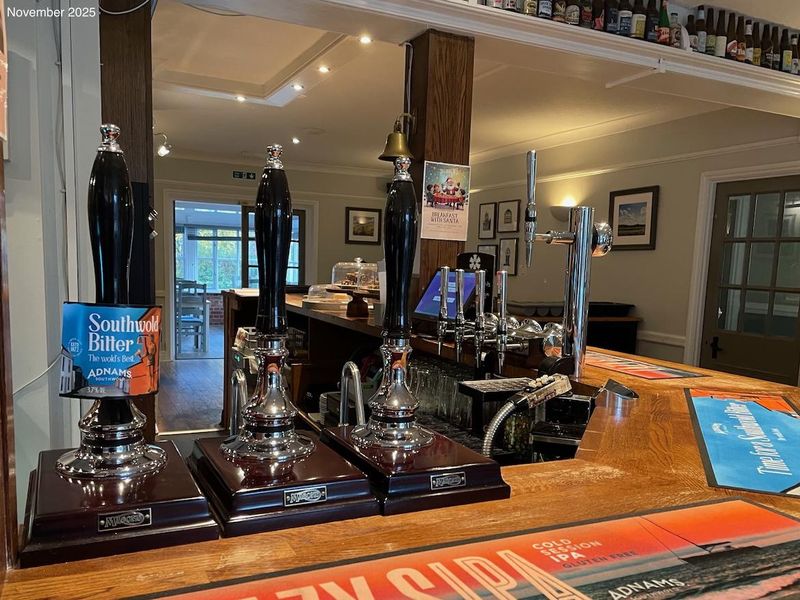 (Pub, Bar). Published on 13-12-2025 